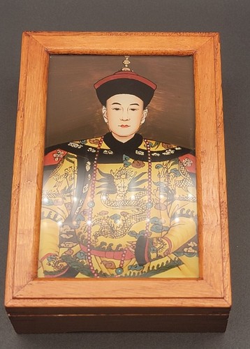Vintage Reverse Painted Glass Wooden Box Chinese Emperor Qainlong Emperor 6th Em - Picture 3 of 8