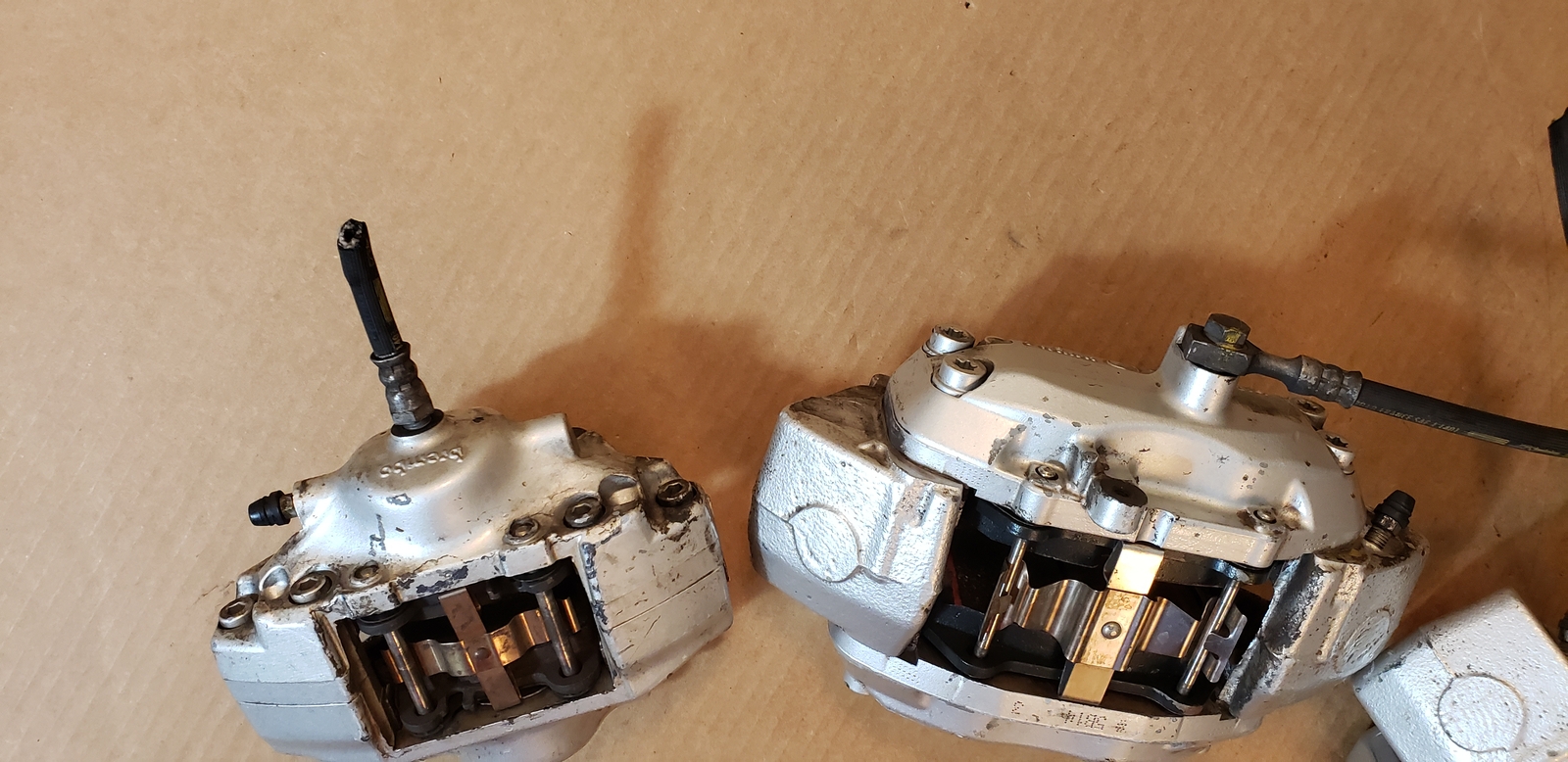 2006-2008 Maserati Quattroporte Brake Calipers Set Brembo Silver OEM