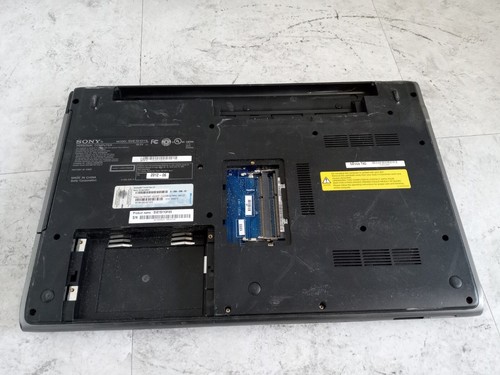 Sony Vaio SVE151D11L 15" Laptop Intel Core i5-3210M - CRACKED - READ -RR - Picture 8 of 8