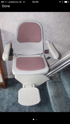 SLIMLINE ACORN STAIRLIFT , FREE DELIVERY AND FITTING, 1 YR WARRANTY!! - Picture 2 of 4