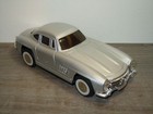 Foto 3 di 3
