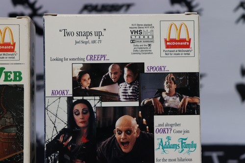 McDonald’s Exclusive Promo 2 VHS Movies - The Addams Family + Charlotte's Web - Picture 7 of 16