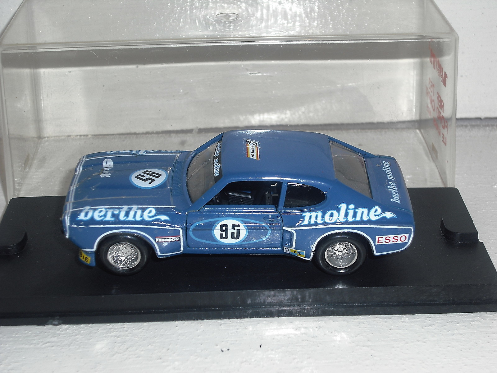 Verem Solido Ford Capri RS2600 Le Mans 1975 No.95 REF 753 Verem Solido Ford Capri RS2600 Le Mans 1975 No.95 REF 753