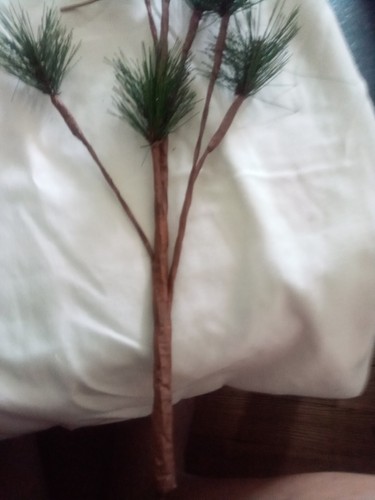 Peanuts Charlie Brown Christmas Tree 18"  - Picture 3 of 4