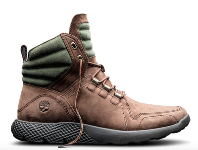 timberland flyroam leather boot
