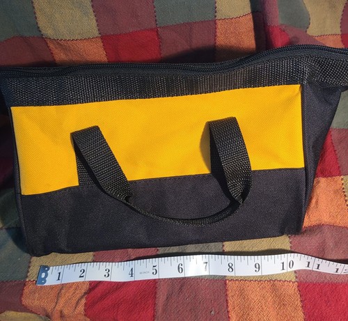 DeWalt Contractor 10 Inch Canvas Tool Bag Approx 10 x 8 x 6 Inch - Picture 3 of 6