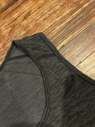 Lululemon Men's Size Large Metal Vent Tech Tank Top Gym Shirt - Picture 3 of 8