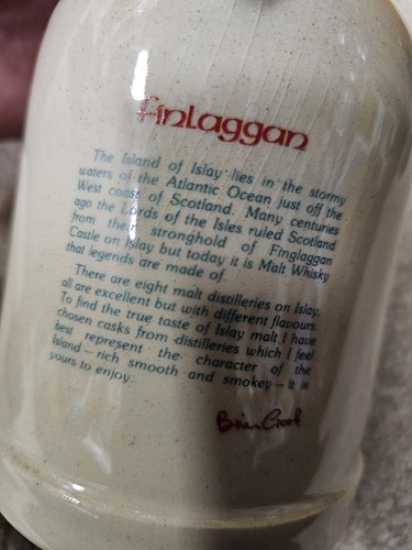 Empty 1979 Finlaggan Whisky Decanter - Picture 4 of 7