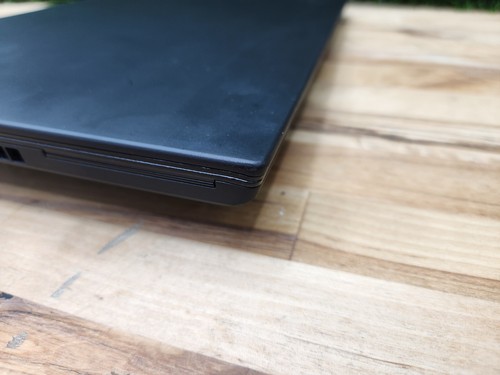 Lenovo ThinkPad T470 14" i5-7200U 2.50GHz 8GB RAM 500GB HDD Windows 11 Pro ~ - Picture 9 of 21