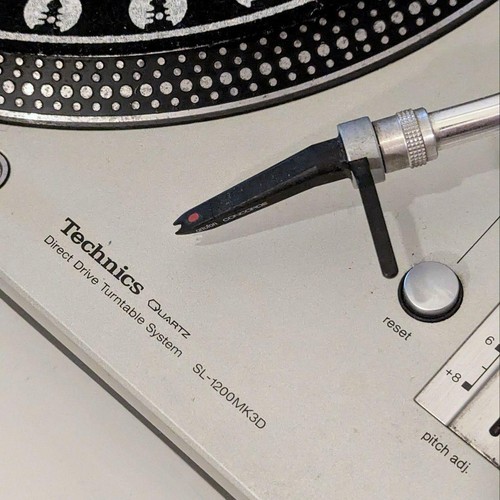 echnics SL-1200MK3D + Ortofon Con Usato - Foto 2 di 7