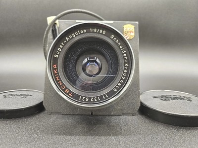 Schneider 90mm F8 スーパーアンギュロン Schneider-Kreuznach 90mm f8 Super Angulon Lens | Blue Moon