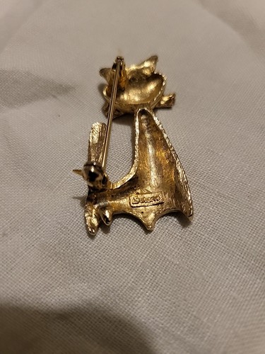 Vintage Dorene Rhinestone cat brooch - Picture 2 of 5