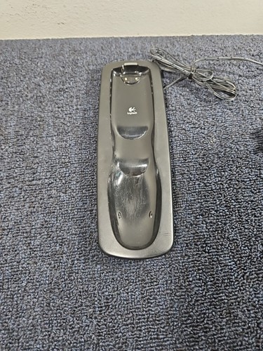 Telecomando universale Logitech Harmony 900 TESTATO con base di ricarica dock - Foto 10 di 12