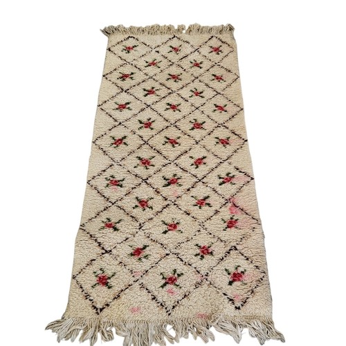 Vintage Moroccan Berber Rug Handwoven Wool Rug Art Rose Motifs Berber Rug Carpet - Picture 4 of 24