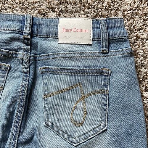 Juicy Couture Kids Mid Rise Cropped Kick Flare Jean Girls 8 Light Wash Denim - Picture 5 of 8