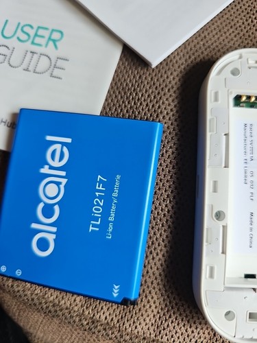 EE Mini Hub Halo EE71 BT CONS HALF SIZE SIM ACTIVE. Cheap Auction - Bild 8 von 9