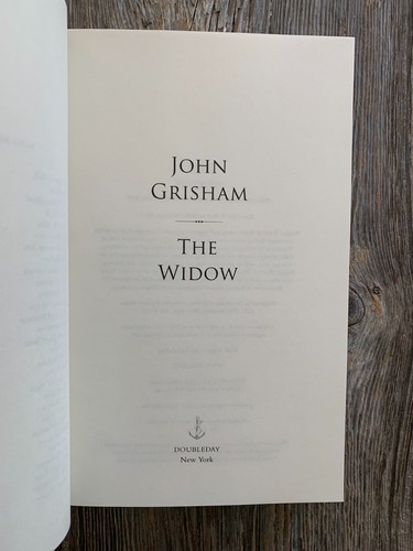 SIGNED + NEW - THE WIDOW by John Grisham (2025, Hardcover)-1st ed. - Bild 3 von 10