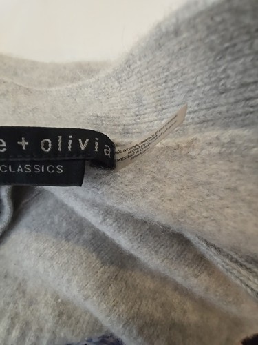 Alice + Olivia Atticus Women's Grau Cropped Cashmere Size Medium READ!! t8 - Picture 8 of 9