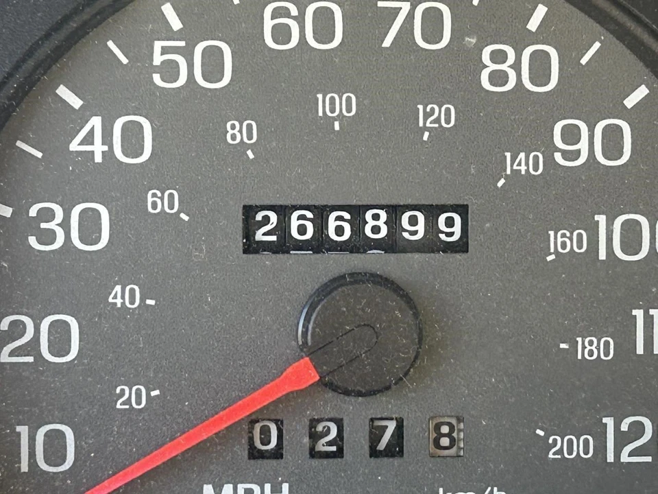 Усилитель тормозов сквозной 08/01/04 подходит для 03–05 LLINCOLN & TOWN CAR 104766512 - Изображение 2 из 4