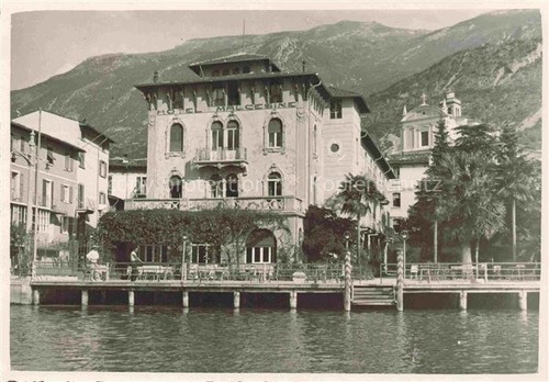 Malcesine Lago di Garda Hotel Malcesine Ansicht vom See aus