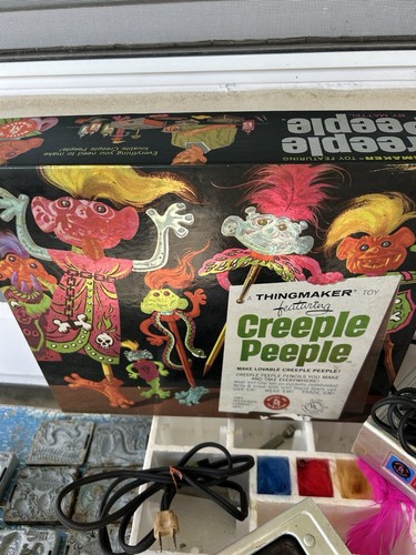 Mattel Creeple Peeple ThingMaker Pencil People Mold Creator Box Set 1964 Vtg - Picture 3 of 4