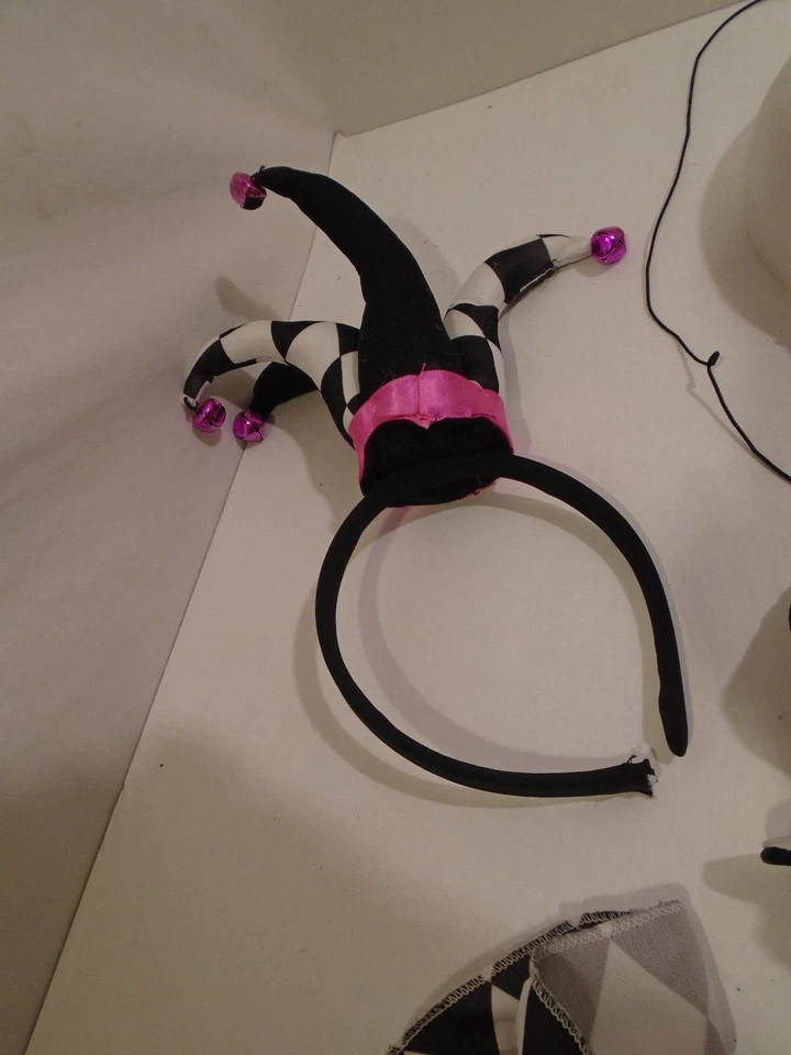 Halloween Circus Harlequin Jester Clown Girls teen 12/14 Black White Dress Hat - Image 3 of 4