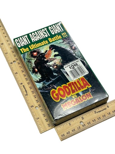 Godzilla vs Megalon 1976 VHS (New Sealed) 1994 RARE Collector Katsuhiko Sasaki - Picture 7 of 8