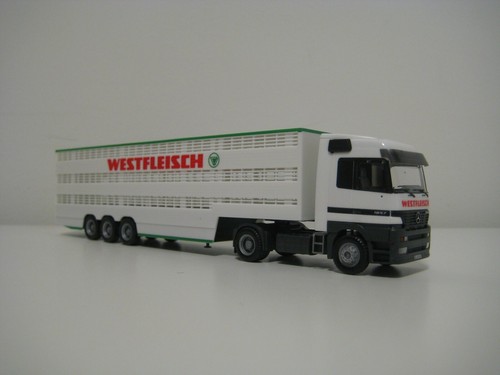 Herpa H0 144438 - Camión MB Actros LH SZ. "WESTFLEISCH" - Imagen 6 de 11
