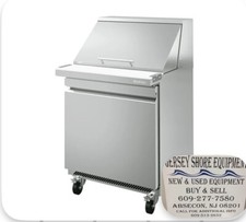 Infrico IRT-UC27P 27 3/4" Sandwich/Salad Prep Table w/ Refrigerated Base