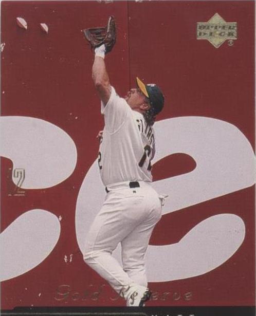 2000 Upper Deck Gold Reserve - Matt Stairs #11 - 1 of 1