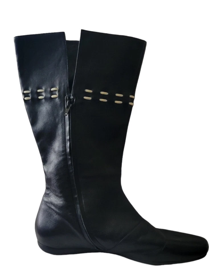 Botas para mujer Lacoste de cuero negras a mitad de pantorrilla talla US 9 Foto 4 de 4