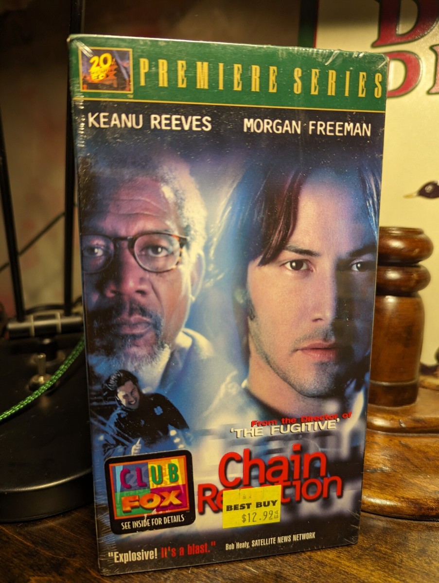 (未使用･未開封品)　Chain Reaction (1996 Film) lok26k6 Chain Reaction (1996) NEW/SEALED VHS Tape+Watermarks (PG-13