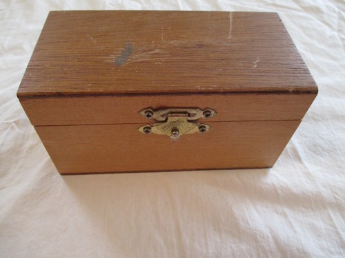36 Pcs Metal Stamping Set Letters/Numbers in Wood Box Punch/Craft Upper Case - Picture 9 of 9