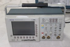 Tektronix TDS 3012 Color Digital Phosphor Oscilloscope 100 MHz 2-Ch