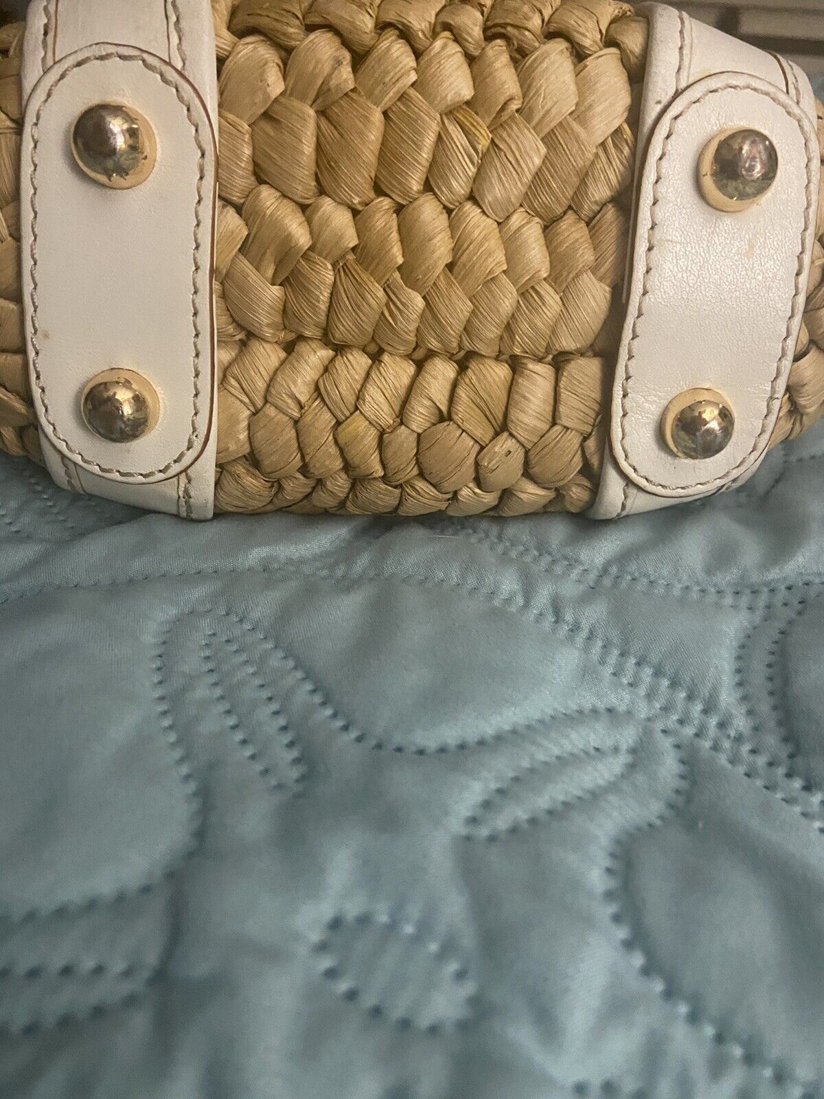 Picture 2 of 9