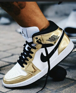 Nike Air Jordan 1 Mid SE Metallic Gold 