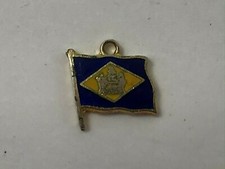 Flag Of Delaware State Charm Vintage Small Enameled Metal Travel Souvenir