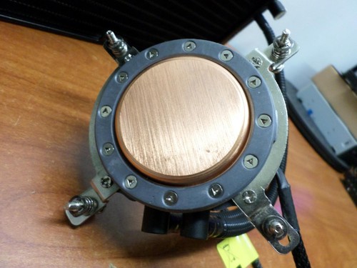 Cooler Master Seidon 240M Self-Contained Liquid CPU Cooling System for Intel CPU - Picture 10 of 12
