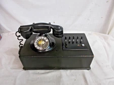 Unusual Automatic Electric desktop switchboard (attendant's cabinet)