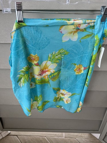 Schwimmen Sarong Einheitsgröße hellblau mit Blumen Abdeckung Strandhülle Neu - Bild 2 von 6