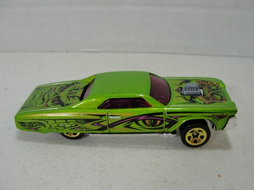 Hot Wheels Layin' Lowrider 2023 HW Slammed Green-Loose - Picture 3 of 5