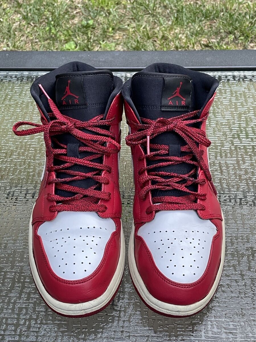 Amazon.com | Jordan Men's 1 Mid White/Gym Red-Black (DQ8426