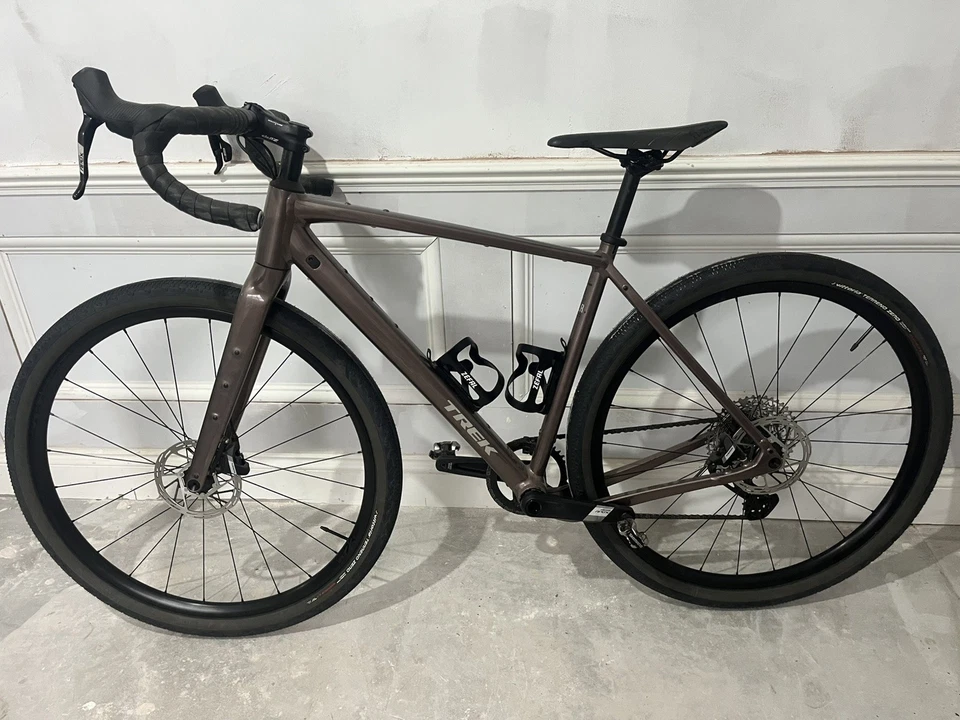 TREK CHECKPOINT ALR 4 2026 GRAVEL BIKE M/L, photo 1 of 5