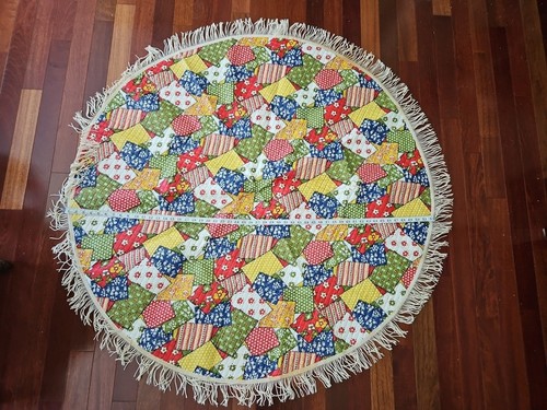 Vintage Tablecloth 1960s Round Vinyl with Fringe Cats Flowers 52” - Picture 1 of 5