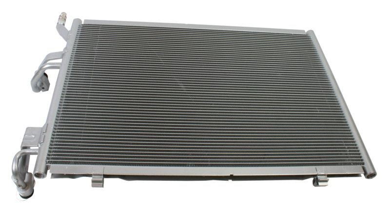 Condenseur de clim MAXGEAR AC830366 pour garder l'habitacle frais pendant l'été