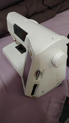 Baby Lock Ellageo ESG2 Computer Sewing Machine with Instruction Guide! - Picture 3 of 8