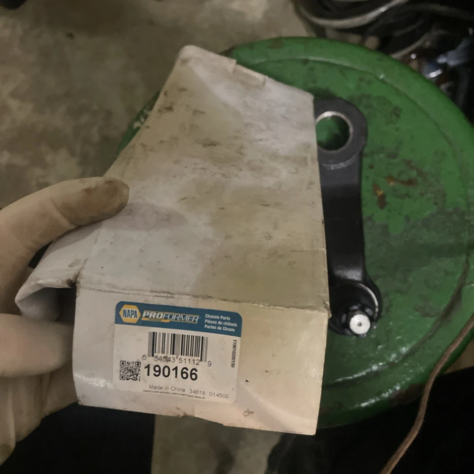 NUEVO BRAZO DE DIRECCIÓN NAPA 190166 - Se adapta a 02-06 Cadillac 99-10 GMC 99-08 Chevy Foto 4 de 4