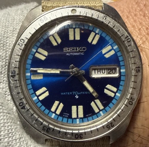 Vintage Seiko 6106-8589 Chervon Skin Diver Watch.