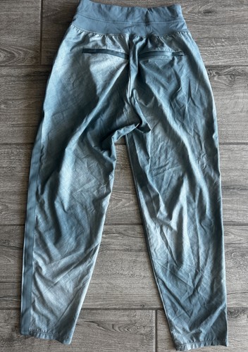 Athleta Nolita Slim Tapered Green Denali Printed Crop Pants Jogger Gr. 0 1x getragen - Bild 8 von 13