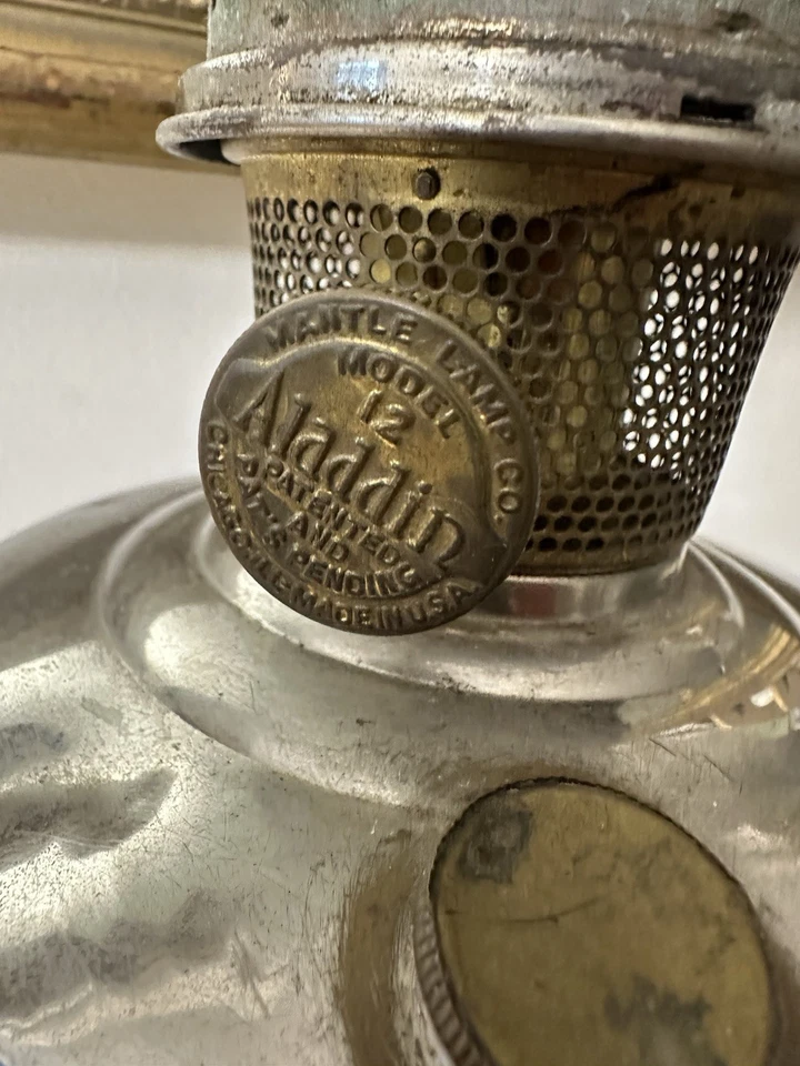 Vintage Aladdin Model 12 Oil Lamp – Nickel Plated – Original Burner - Image 4 of 4